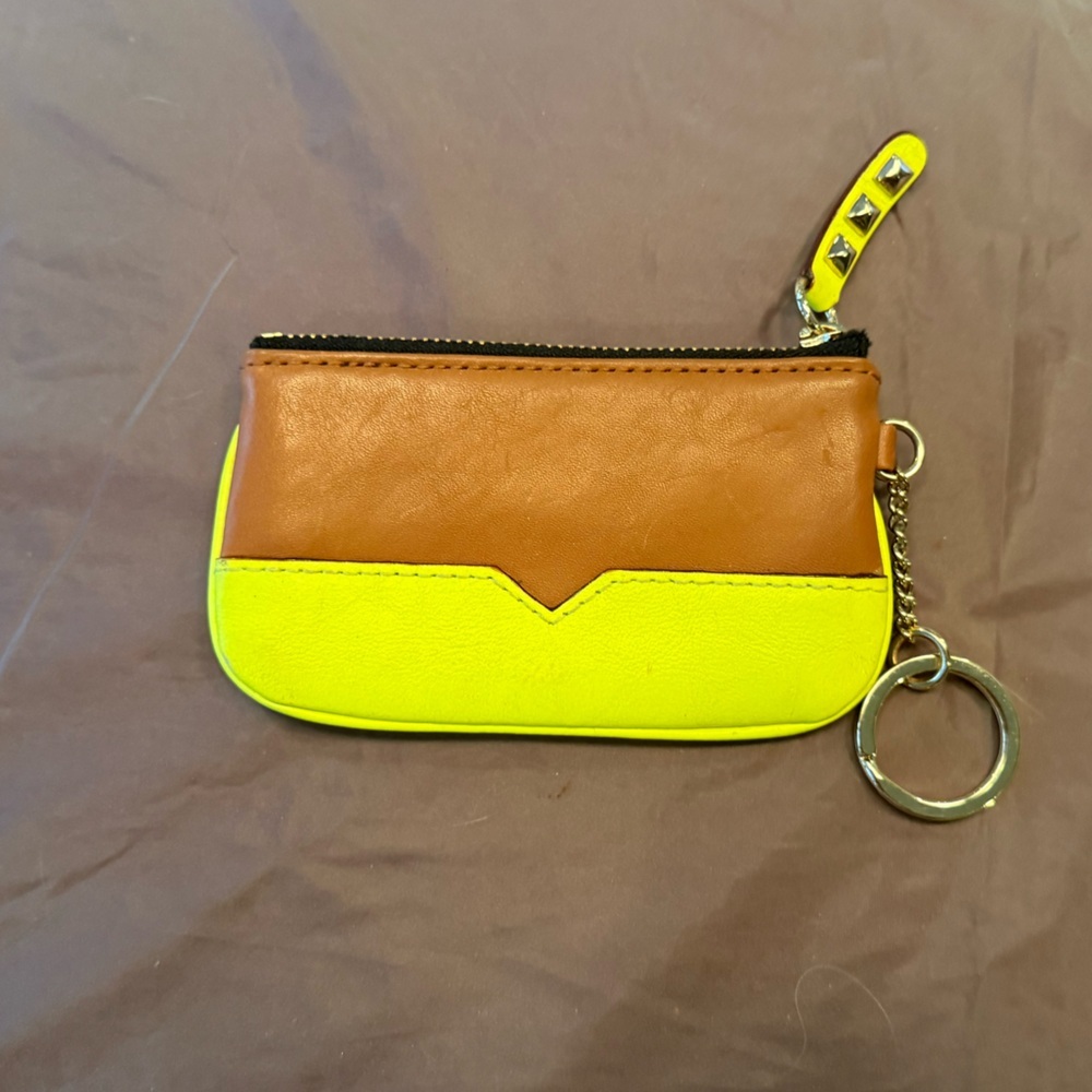 NWOT Rebecca Minkoff Luggage Brown/Neon Yellow Leather Coin Purse w/ keyring - Picture 2 of 6